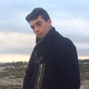 Meet your Posher, Connor